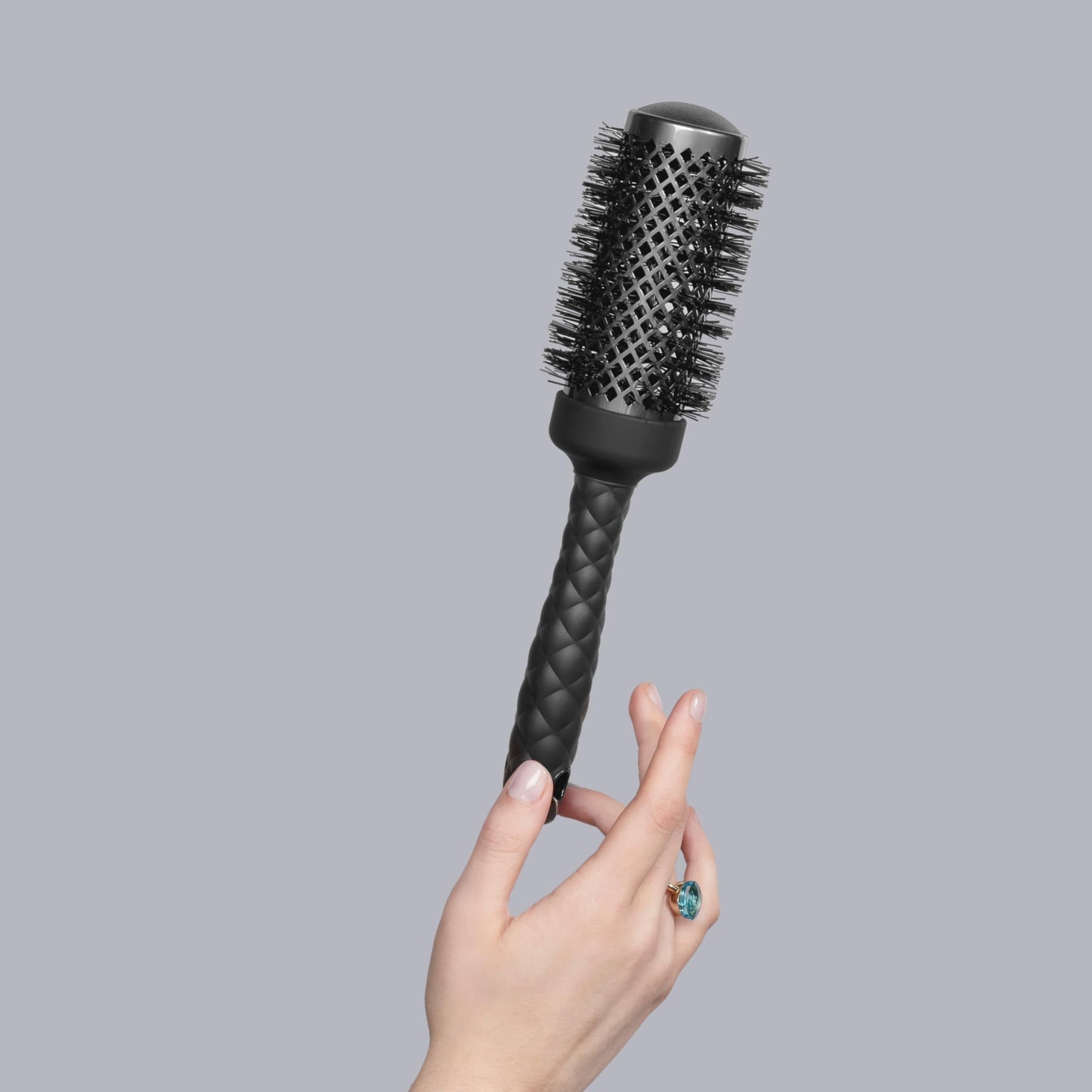 Fromm Elite Thermal Ceramic x Ionic 1.25 Inch Round Hair Brush for Expert Blowouts, Hair Drying, Extended Barrel for Anti-Static Styling, Smoothing, Straightening, and Shine, Ideal for Short Hair